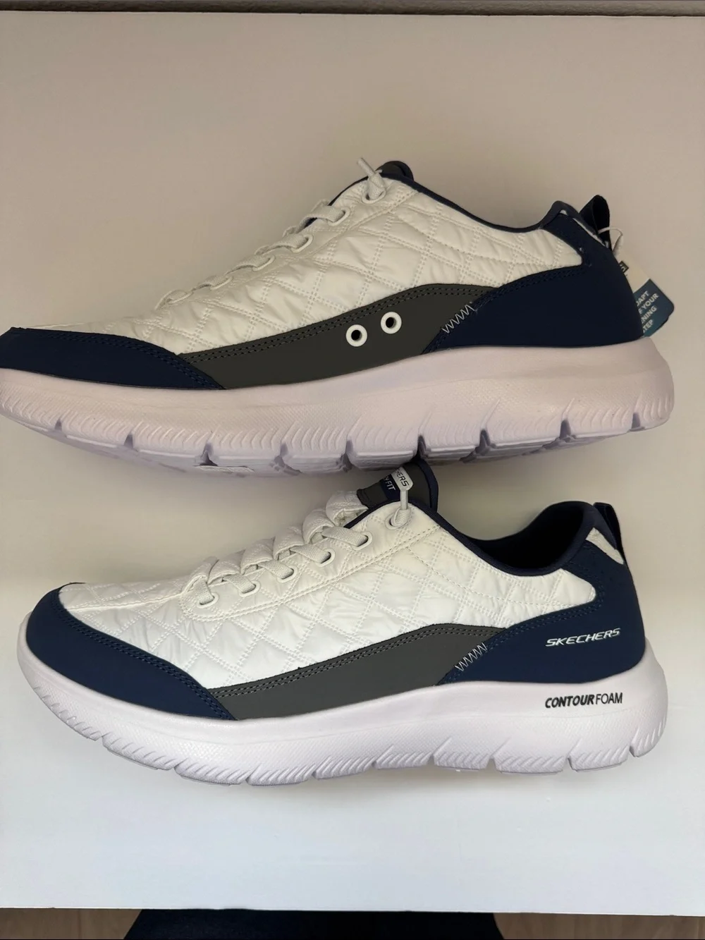Skechers Summits Contour Foam – Cozy Fit Size 12 NWT
